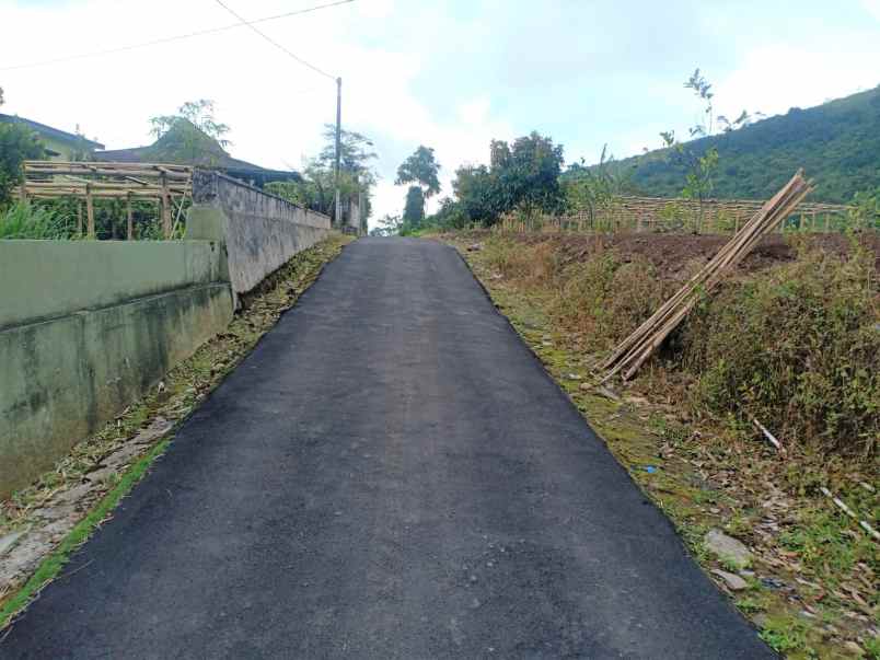 tanah kawasan wisata paralayang kemuning karanganyar