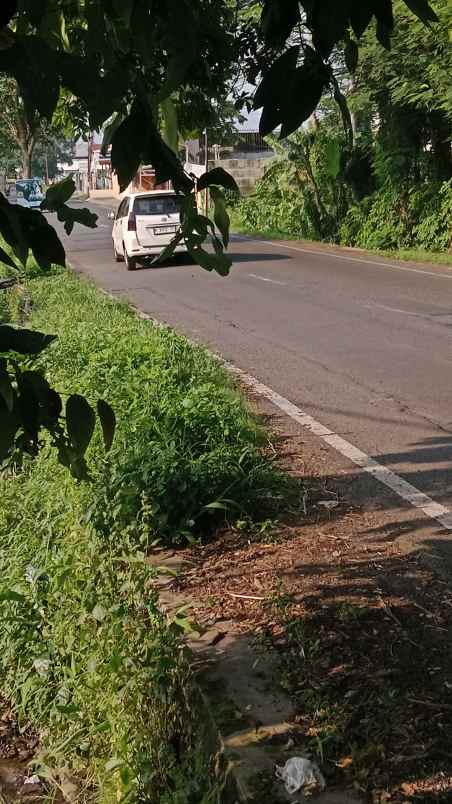 tanah kosong nol jln aspal kontener masuk zona merah