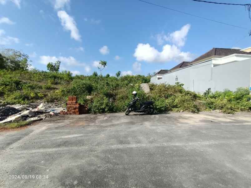 tanah view laut dan bandara di jimbaran bali