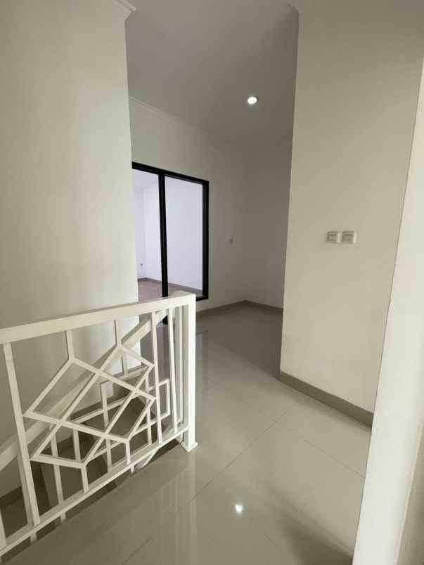 town house muslim ter laris dekat bsd tangerang