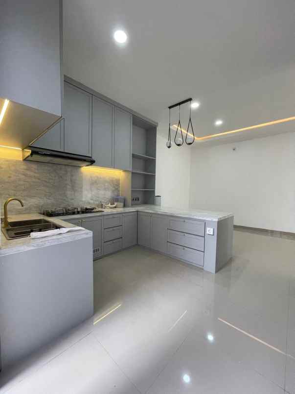 town house muslim ter laris dekat bsd tangerang