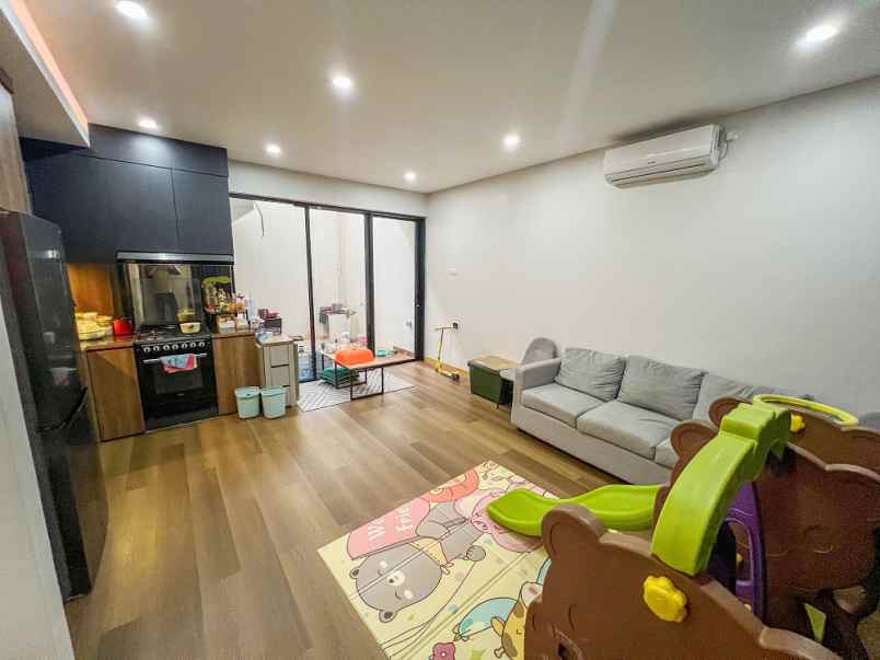 townhouse baru bernuansa staycation di kota palembang