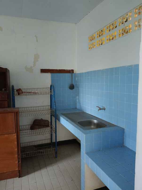 villa puncak dijual dekat istana negara cipanas