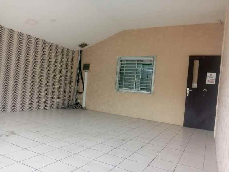 apartemen jl puri lkr luar kembangan