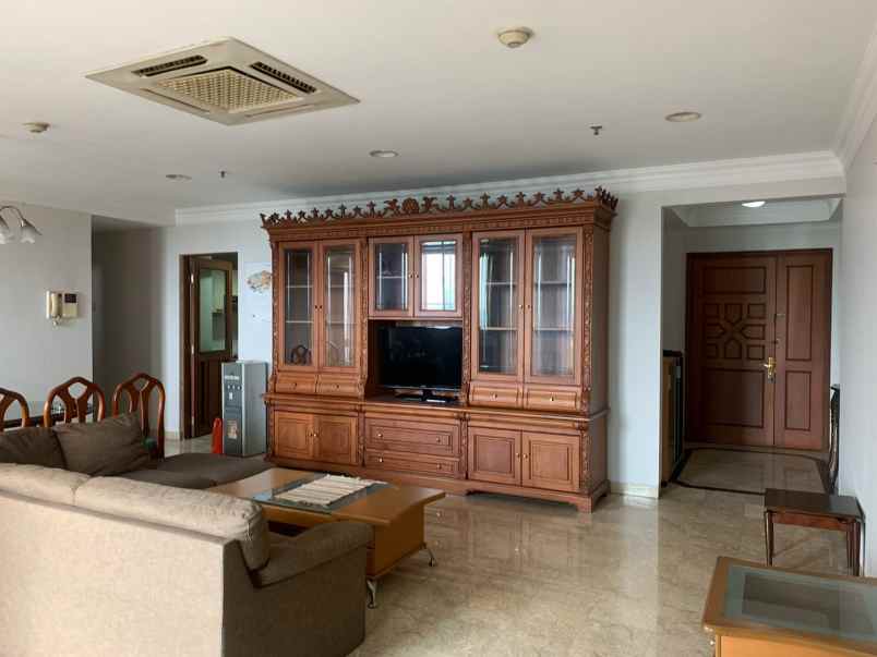 apartemen nuansa hijau jakarta selatan