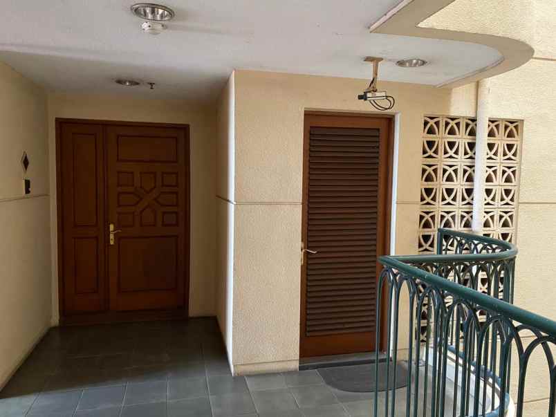 apartemen nuansa hijau jakarta selatan