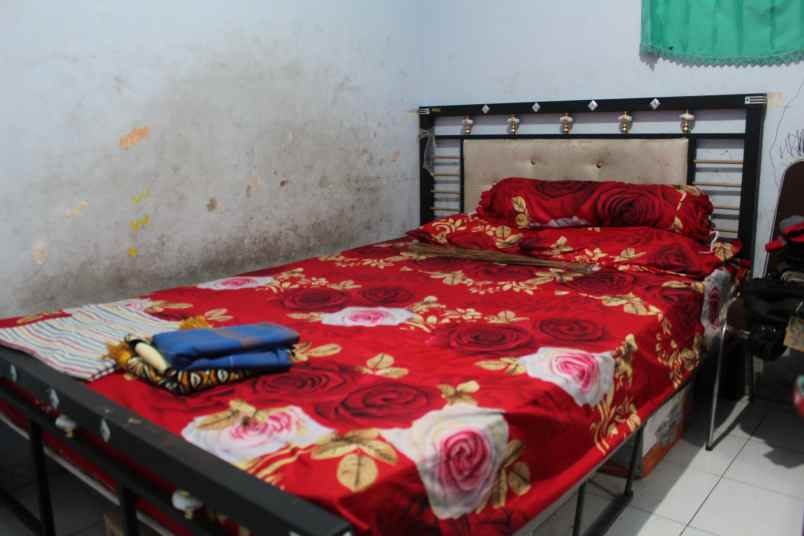 bwi a 441 dijual rumah pinggir jalan olehsari