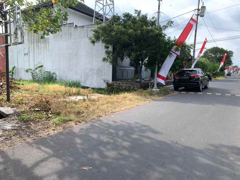 dekat kampus upn uii dan sanata dharma shm p unit