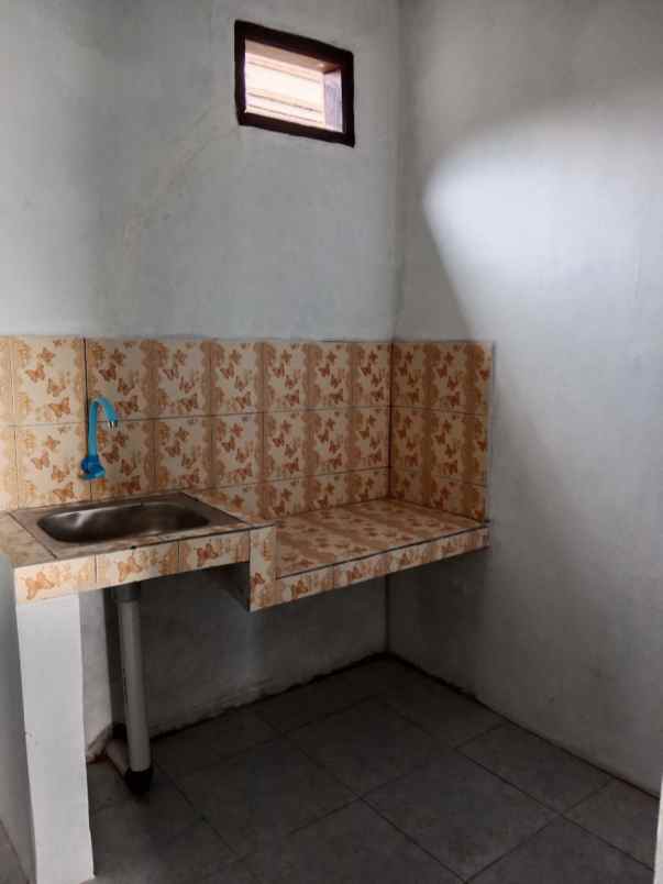 dekat kota nyaman ekonomis