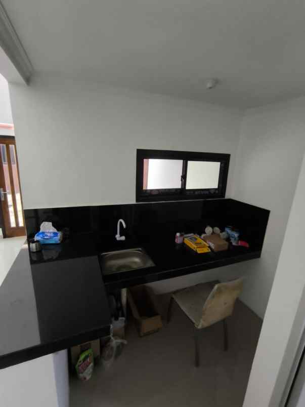 dijual cash rumah siap huni konsep mezzanine