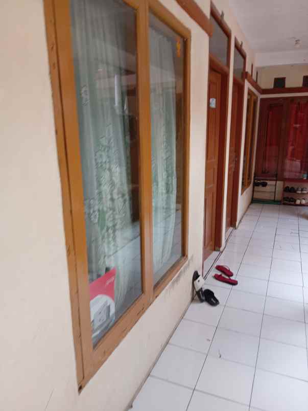 dijual cepat kost an di buah batu