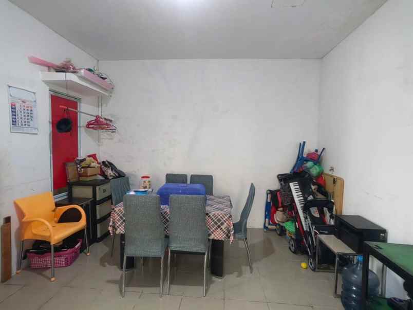 dijual cepat rumah hook di livia garden batam center