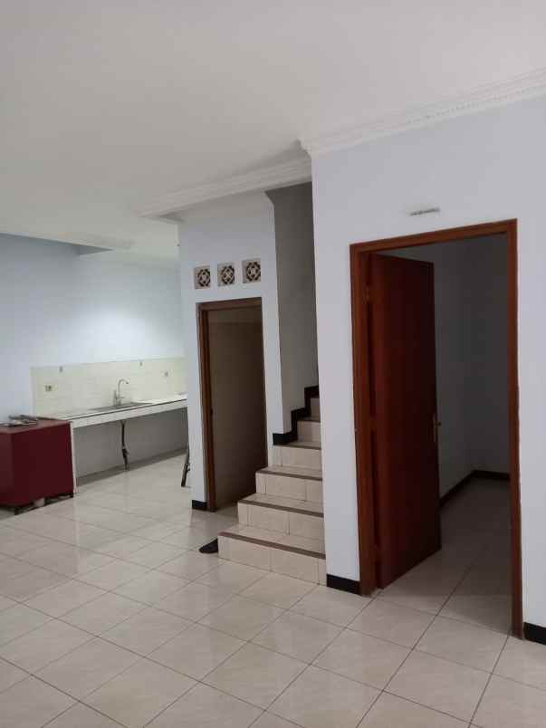dijual cepat rumah siap huni di kayu putih jakarta