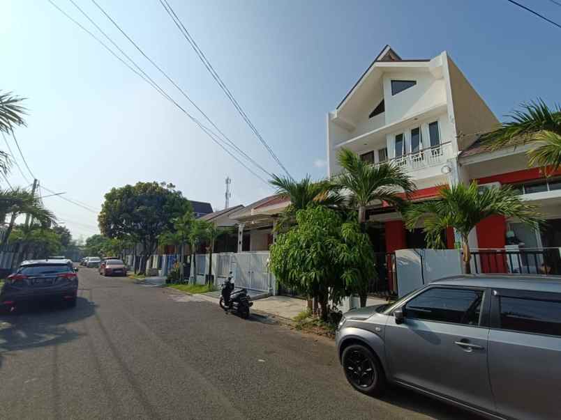 dijual cluster ifolia luas 90 m2 harapan indah bekasi