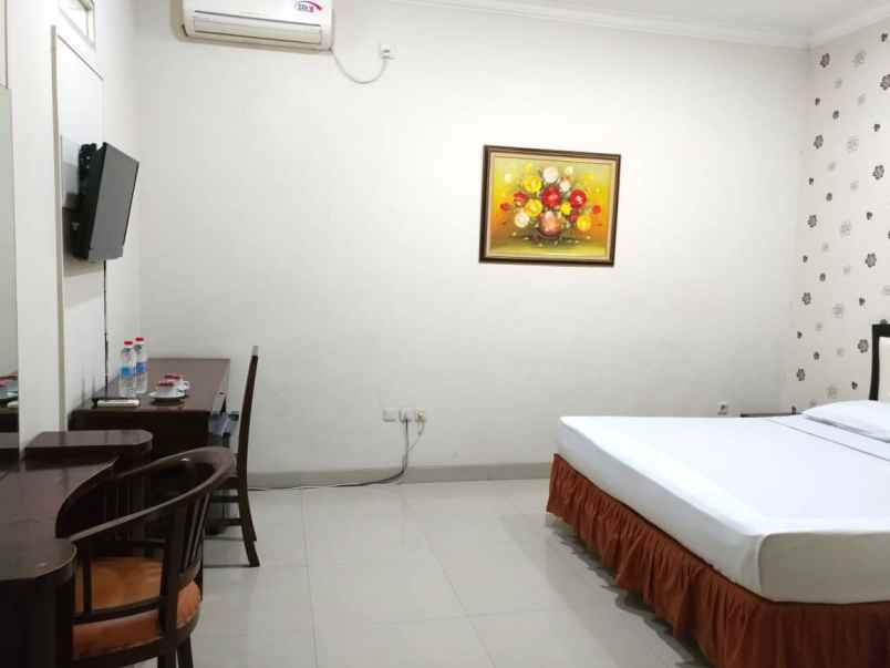 dijual hotel 2 lantai di cikutra bandung timur