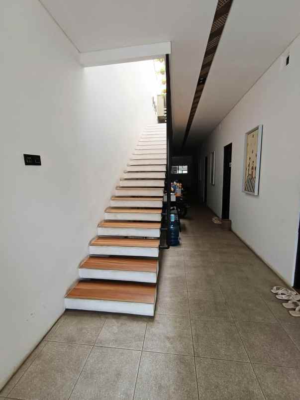 dijual kos eksekutif di colomadu karanganyar