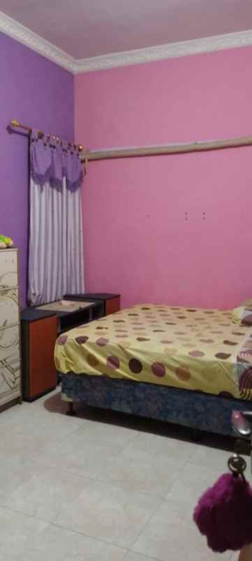 dijual kost arteri sukarno hatta