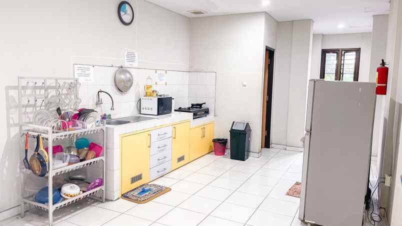 dijual kost guest house kost mewah