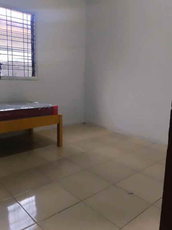 dijual kost jl ketapang