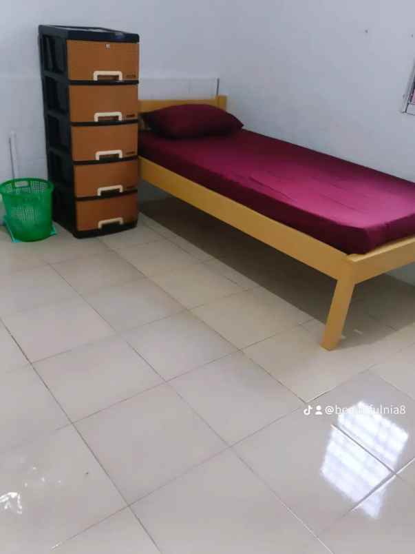 dijual kost jl ketapang