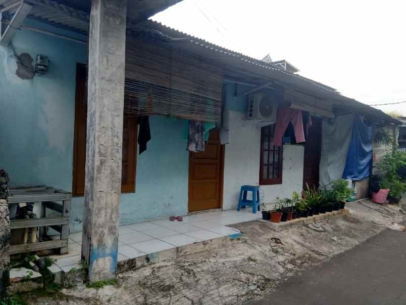 dijual kost jl poncol indah