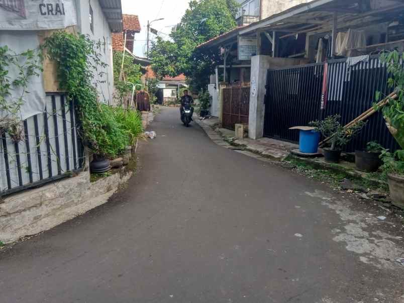 dijual kost jl poncol indah