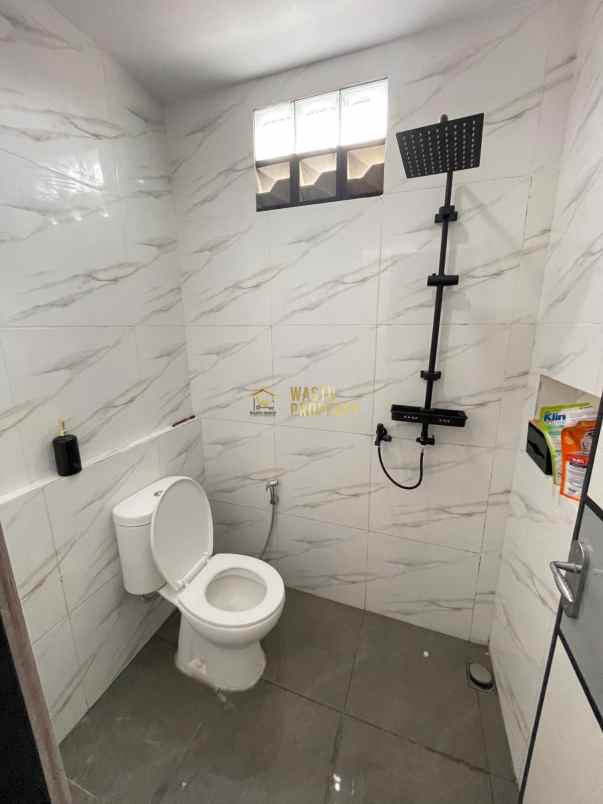 dijual kost sariharjo ngaglik sleman