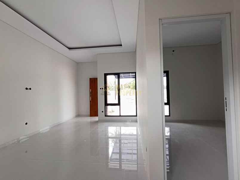 dijual ruko gudang kantor cebongan mlati sleman