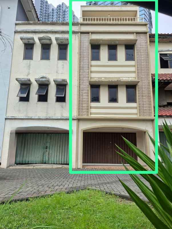 dijual ruko gudang kantor galeria pakuwon indah