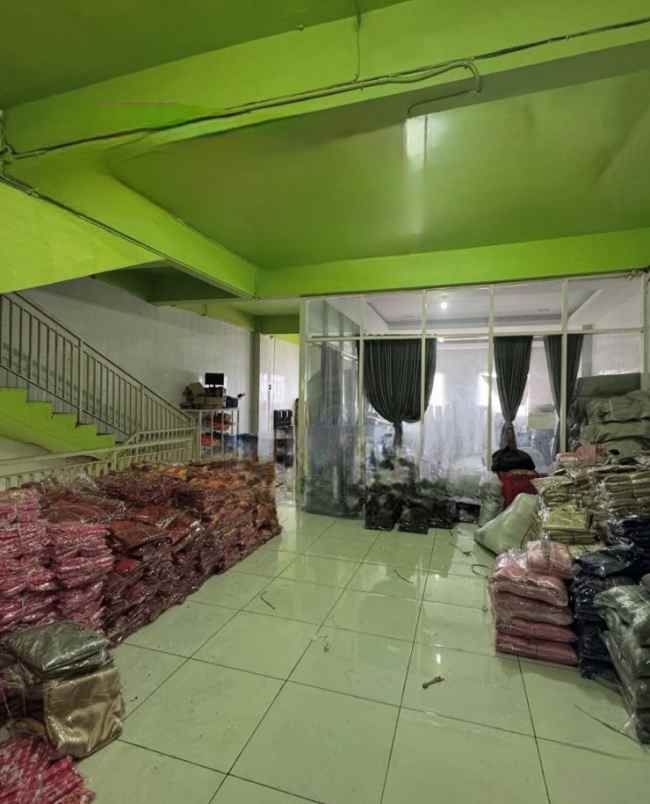 dijual ruko gudang kantor jalan kapasari