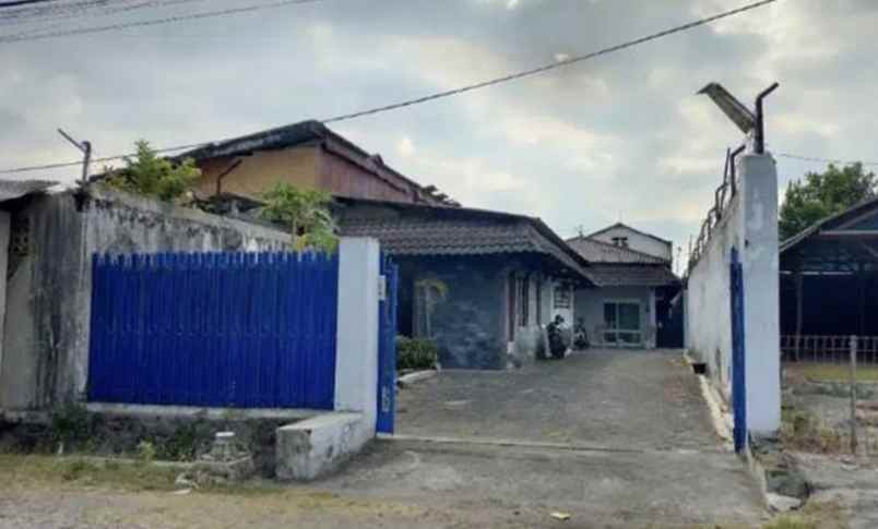 dijual ruko gudang kantor jl godean kec kasihan kab