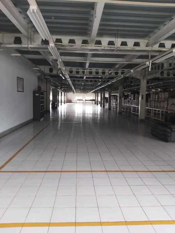 dijual ruko gudang kantor jl raya jakarta bogor