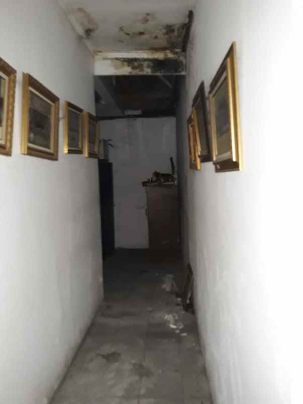 dijual ruko gudang kantor kelapa dua wetan ciracas