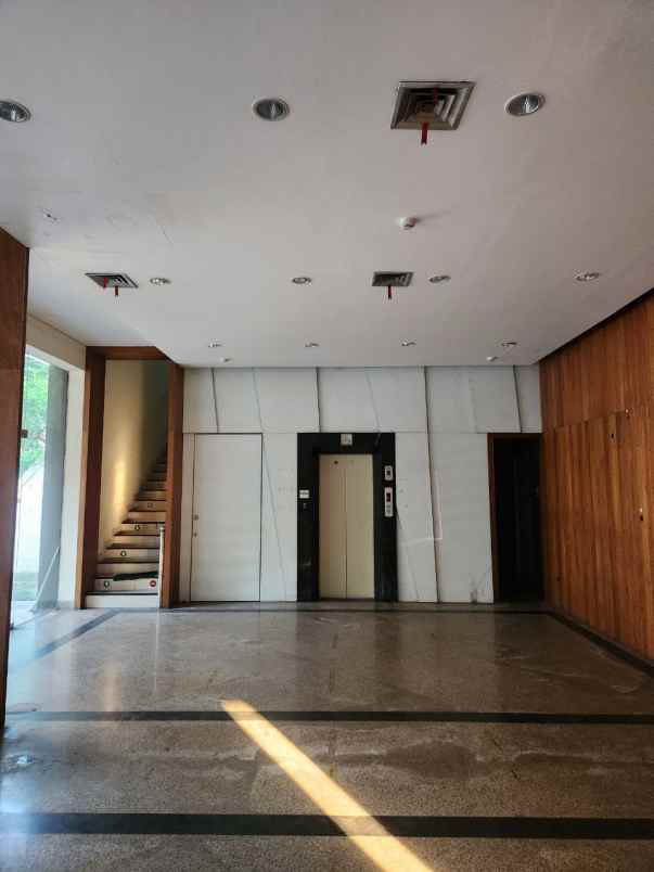 dijual ruko gudang kantor kuningan barat