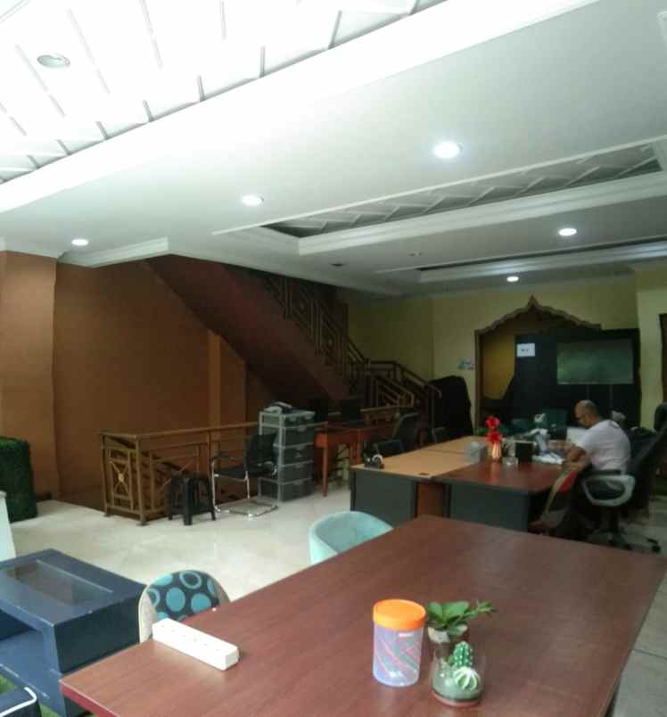 dijual ruko gudang kantor lauser