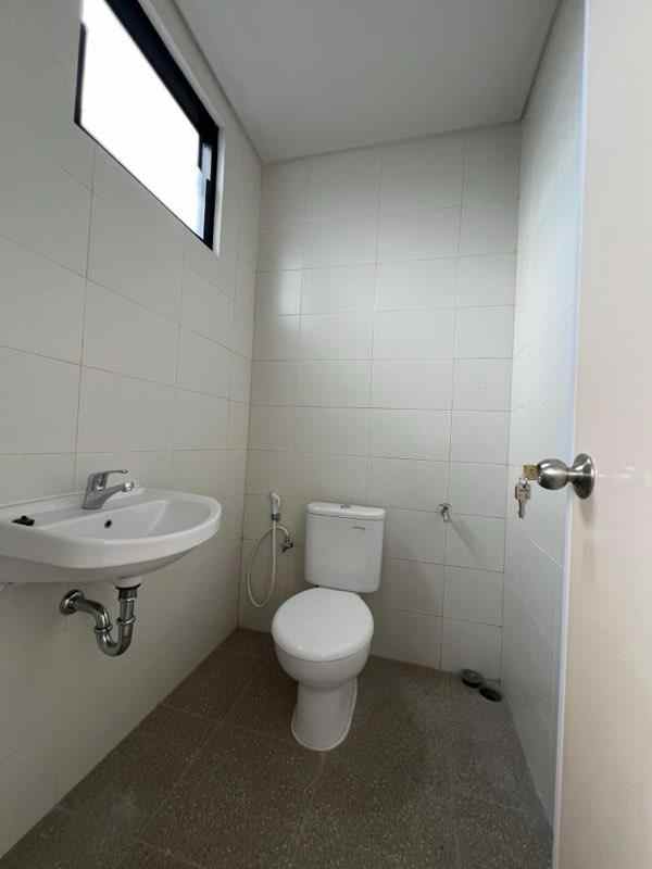 dijual ruko gudang kantor merr