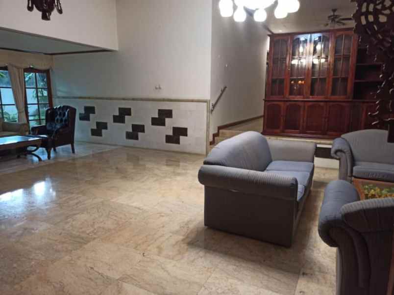 dijual ruko gudang kantor mumbul nusa dua kec kuta