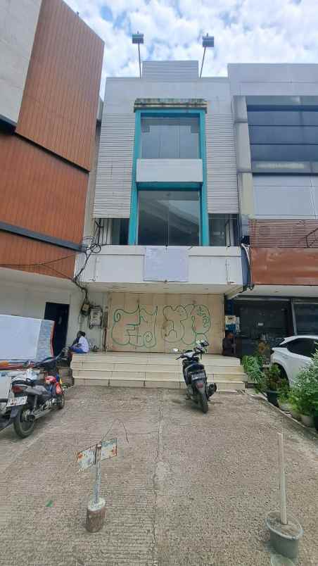 dijual ruko gudang kantor ruko jl boulevard raya