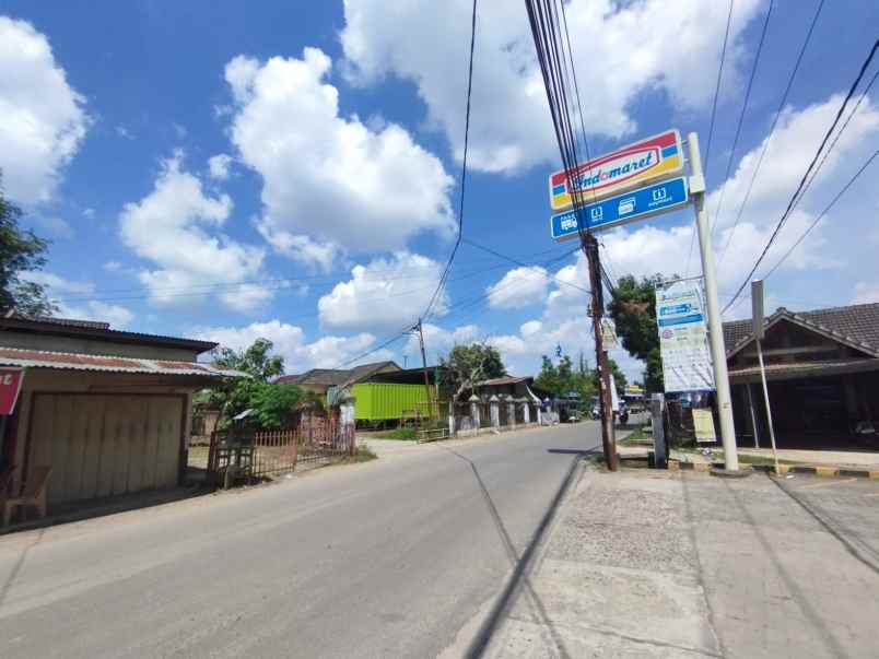 dijual ruko indomaret lokasi pinggir jalan sako baru