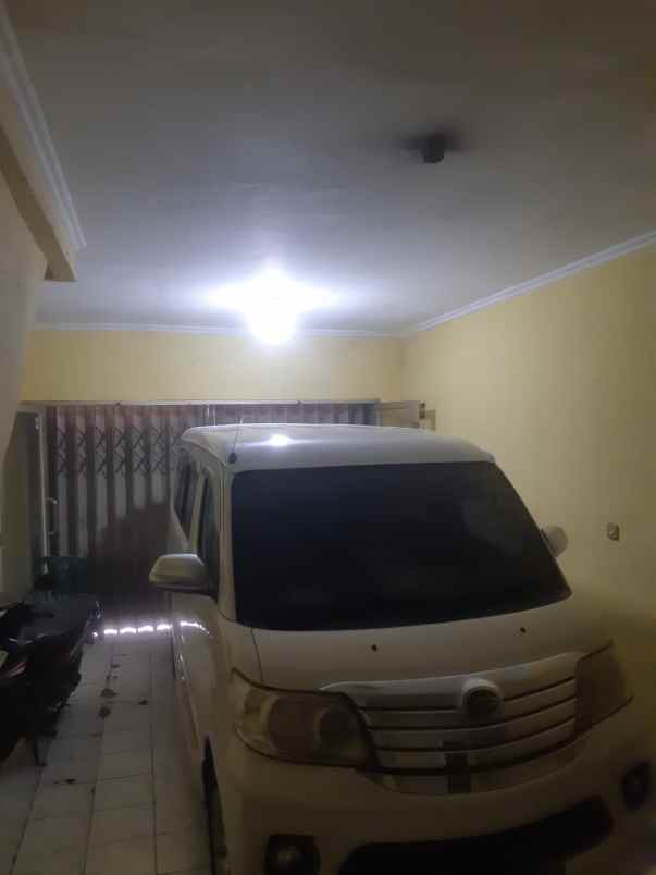 dijual ruko jababeka cikarang
