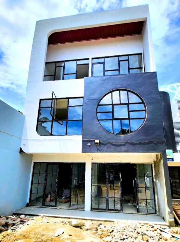 dijual ruko mewah harga murah di jl raya muchtar depok