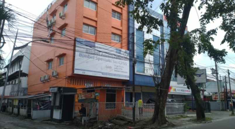 dijual ruko strategis di jalan iskandar muda medan