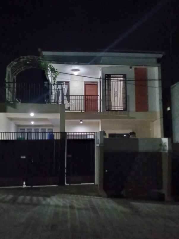 dijual rumah 2 lantai di cibeber cimahi bandung