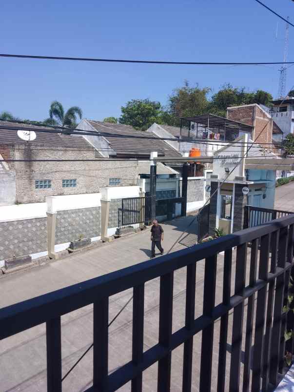 dijual rumah 2 lantai di cibeber cimahi bandung