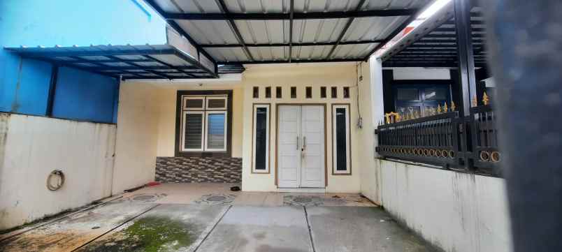 dijual rumah adhyaksa