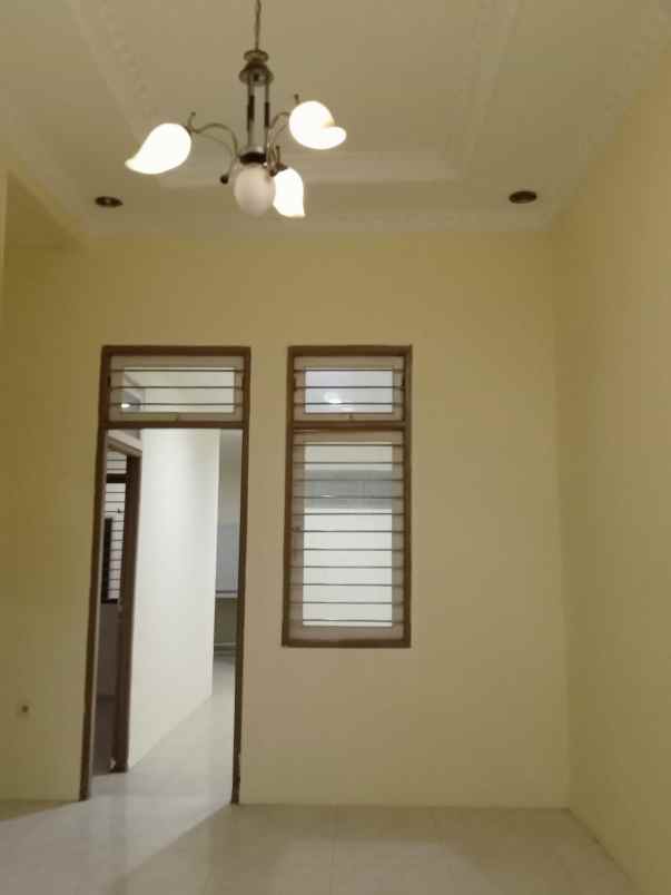 dijual rumah adhyaksa