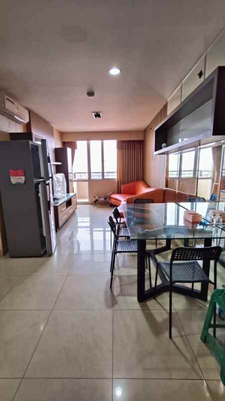 dijual rumah apt paladian park kelapa