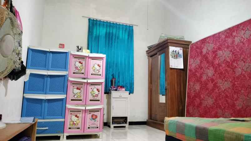 dijual rumah asrikaton