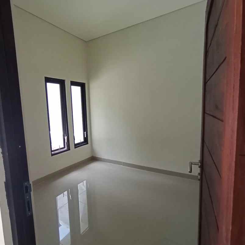 dijual rumah bangunjiwo