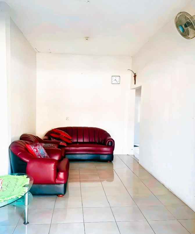 dijual rumah banyumanik